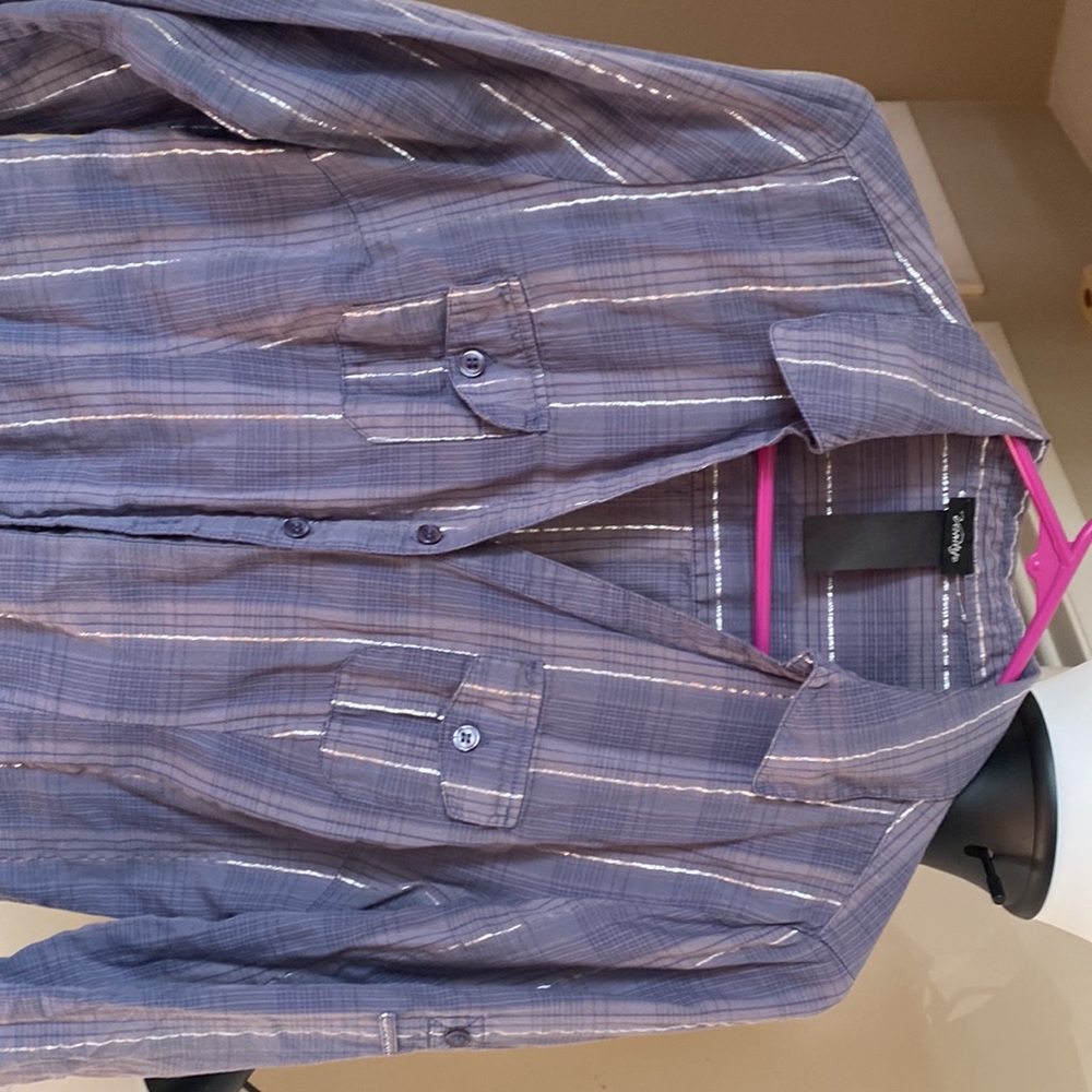 Vanity button down blouse - Picture 4 of 4